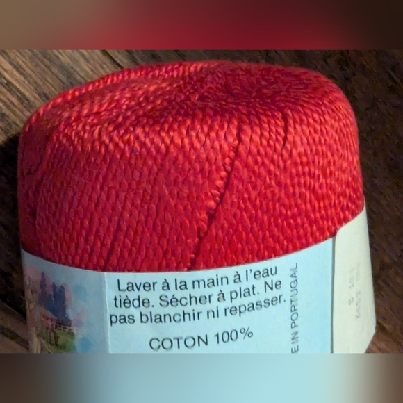 Vintage Patons Cotton Perle red yarn 100% Mercerized cotton 50g x4 - Picture 6 of 8